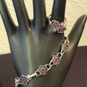 Avon 1974 Rosegay Flowers Pink Faux Pearls
